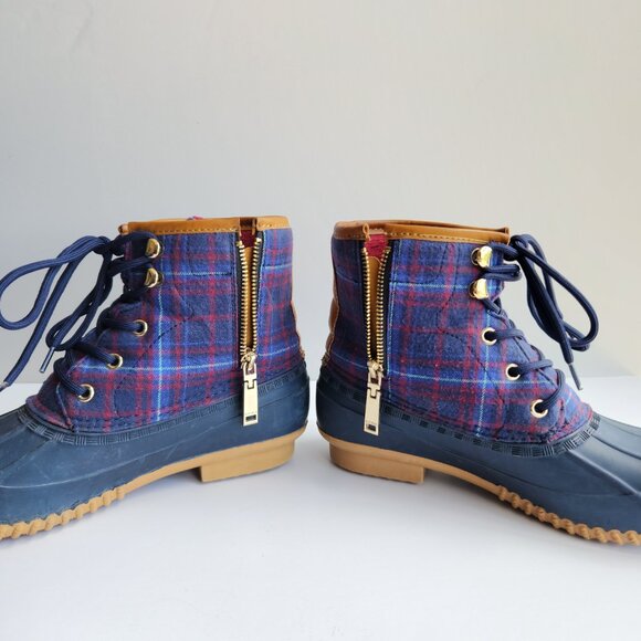 Tommy Hilfiger ROAN Size 9 Navy Plaid Lace Up Duck Boot Faux Fur Lined Rain Boot - Picture 9 of 11